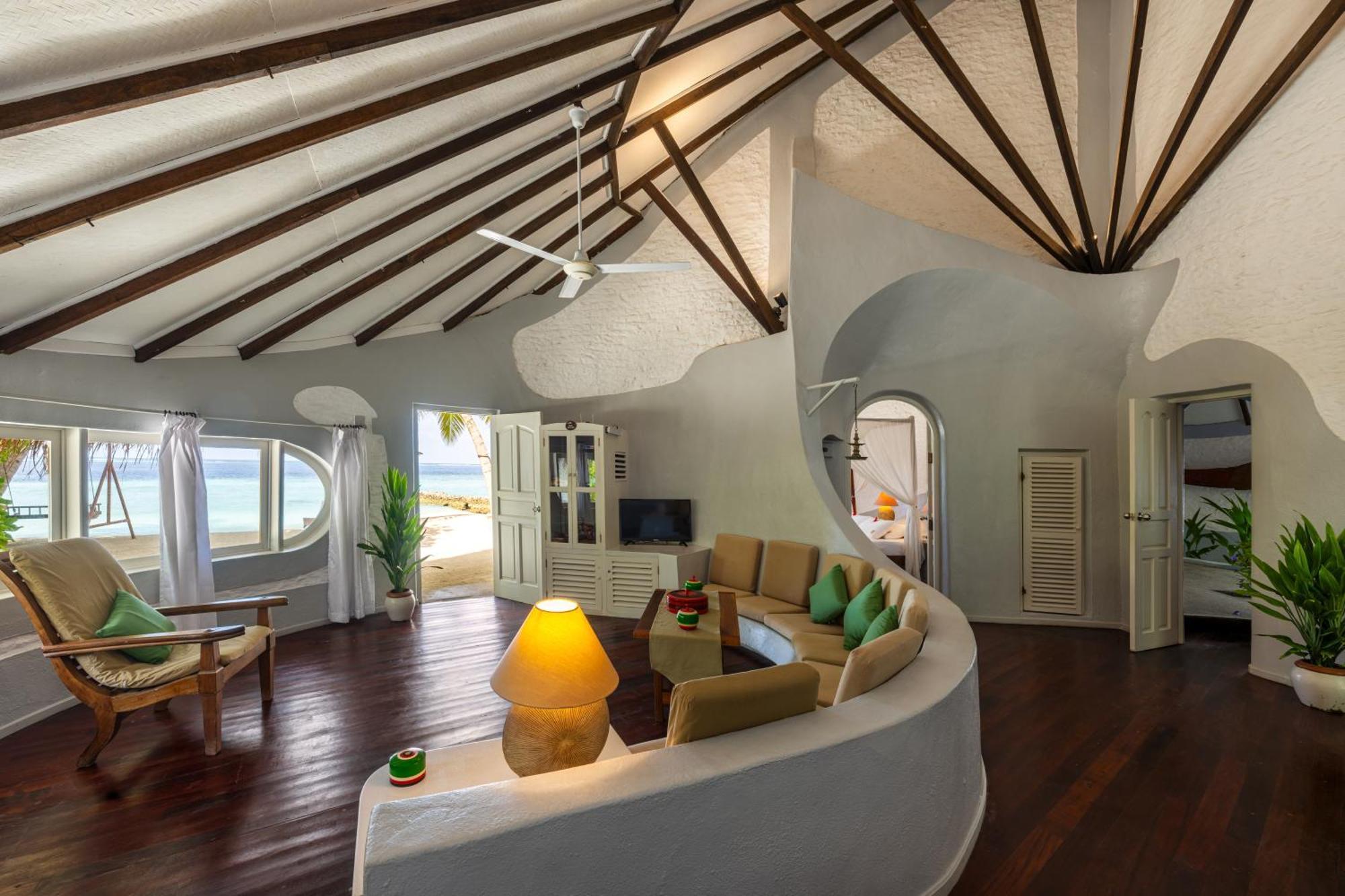 & Spa, Maldives 5* Nika Island