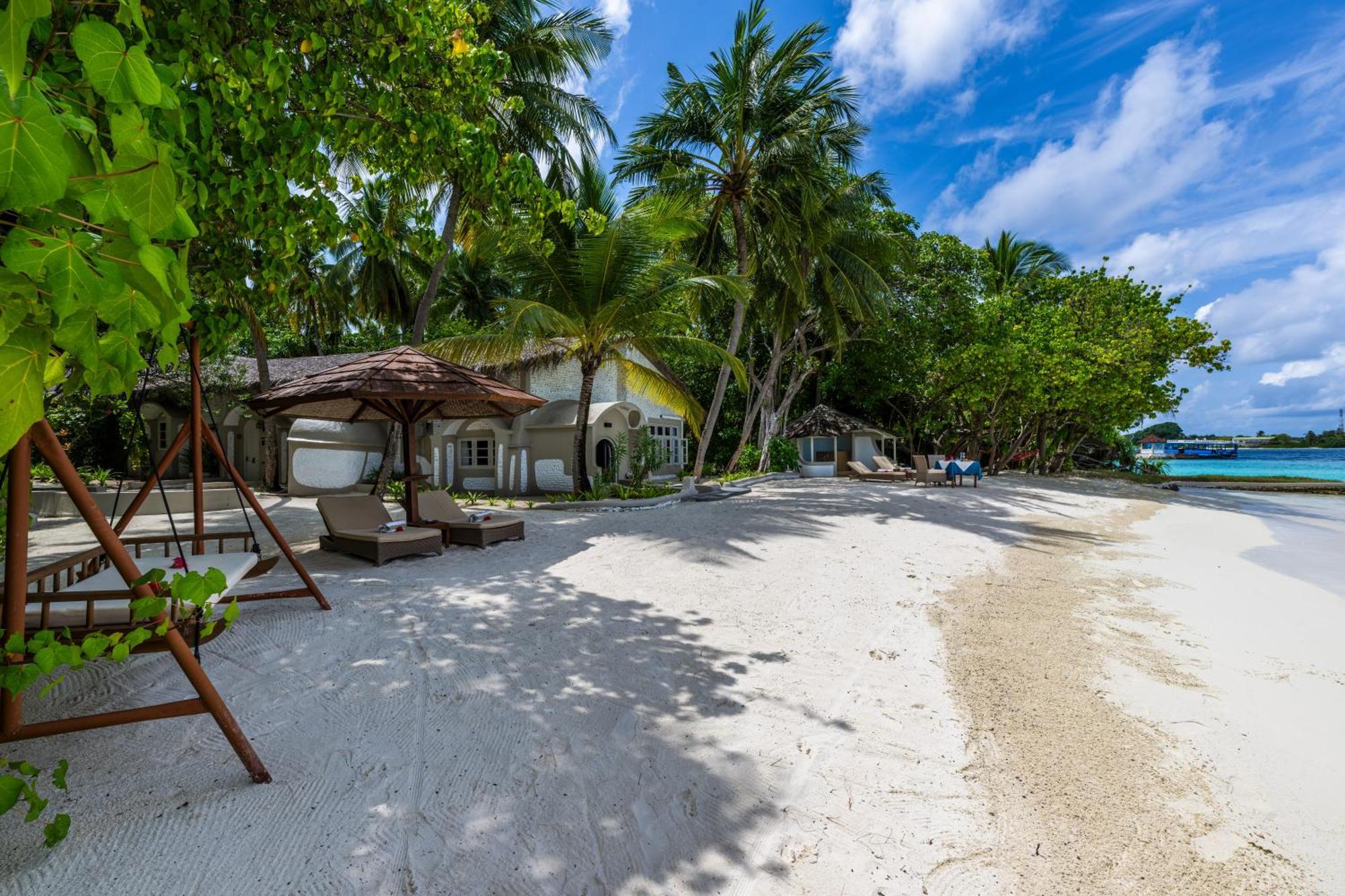 & Spa, Maldives Resort Nika Island