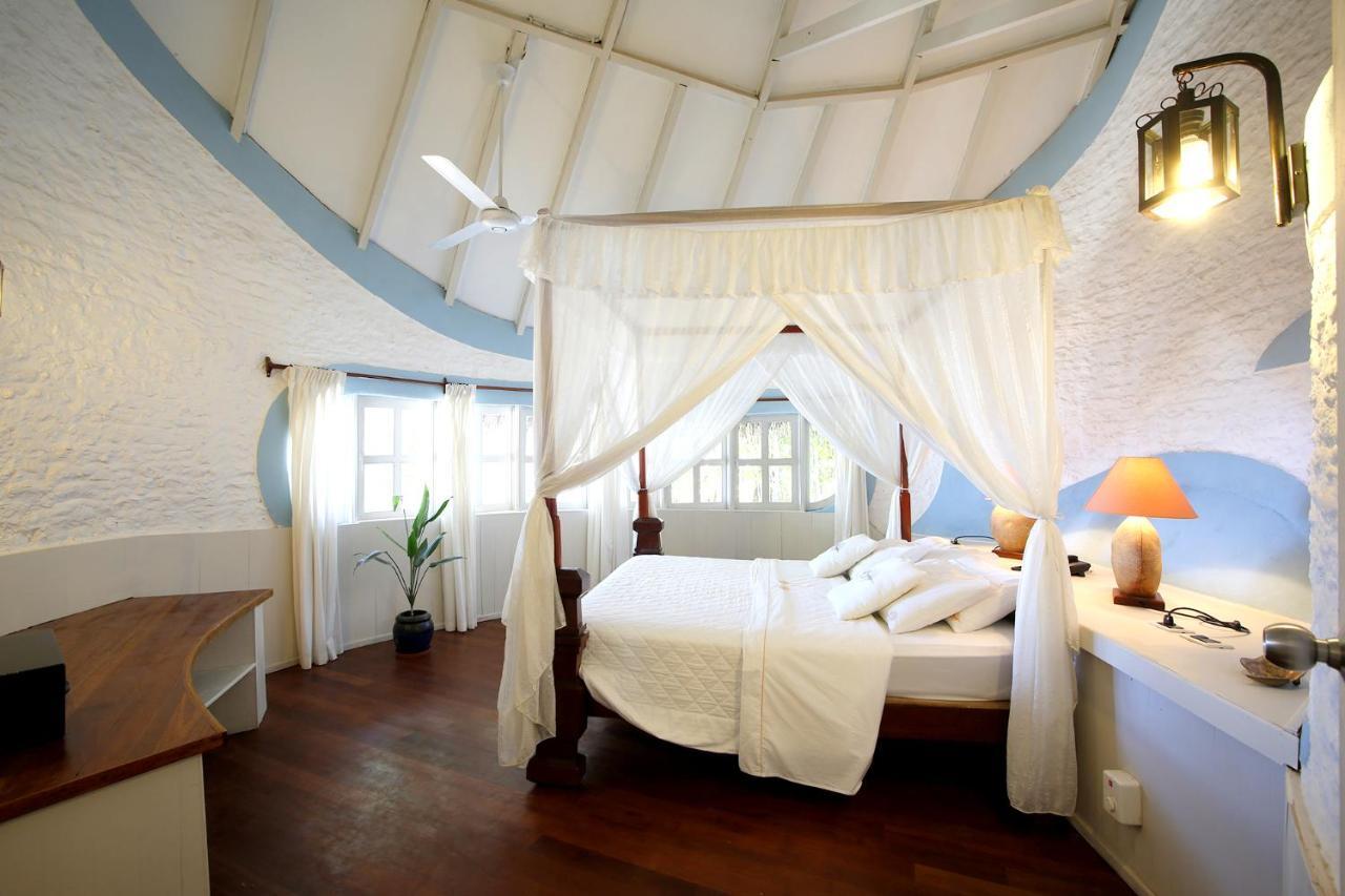 & Spa, Maldives 5*