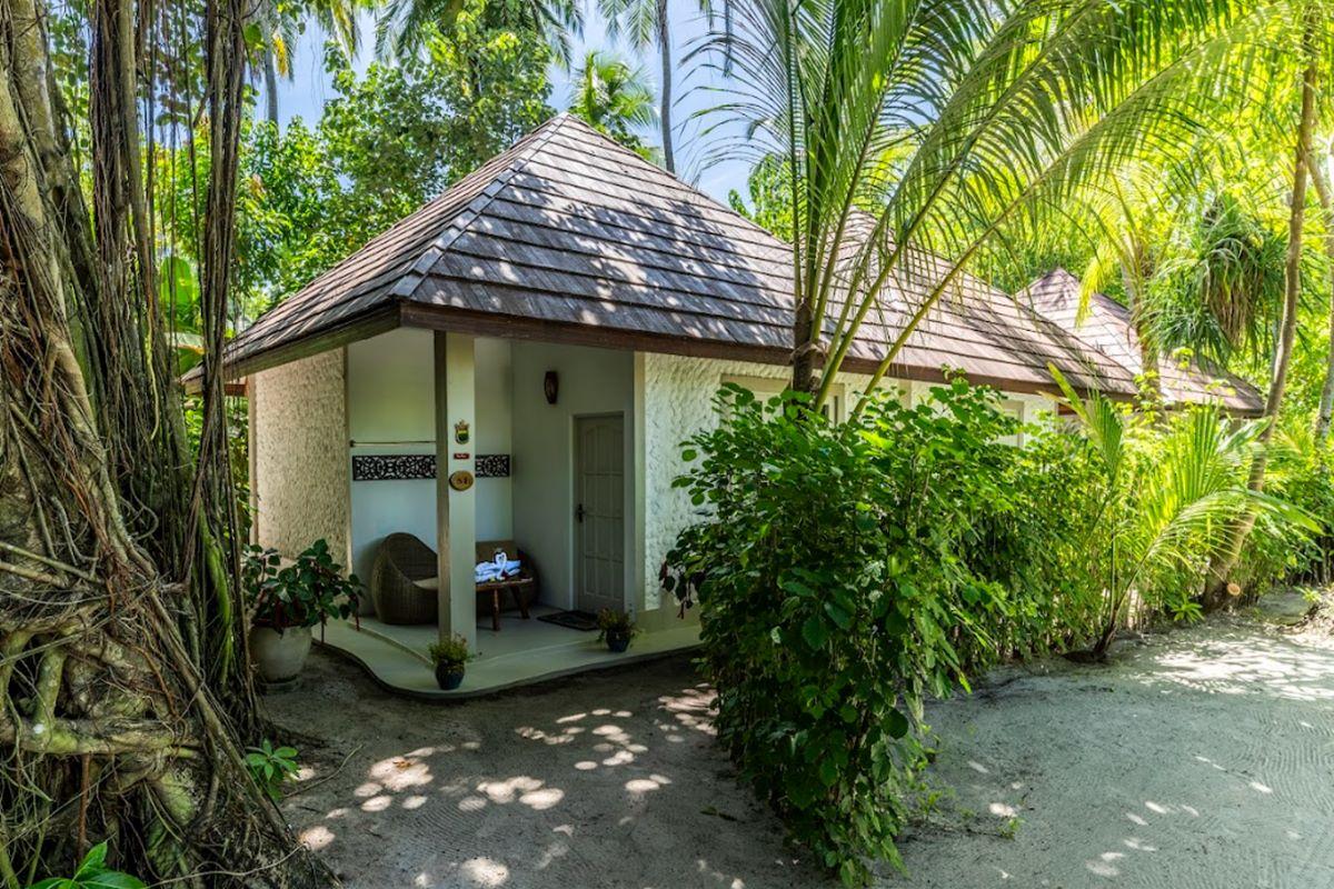 & Spa, Maldives 5*